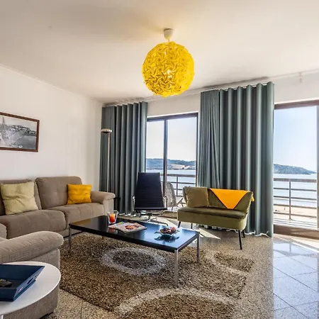 Beachfront 3bdr On Marginal Boulevard 圣马蒂纽·杜·波特